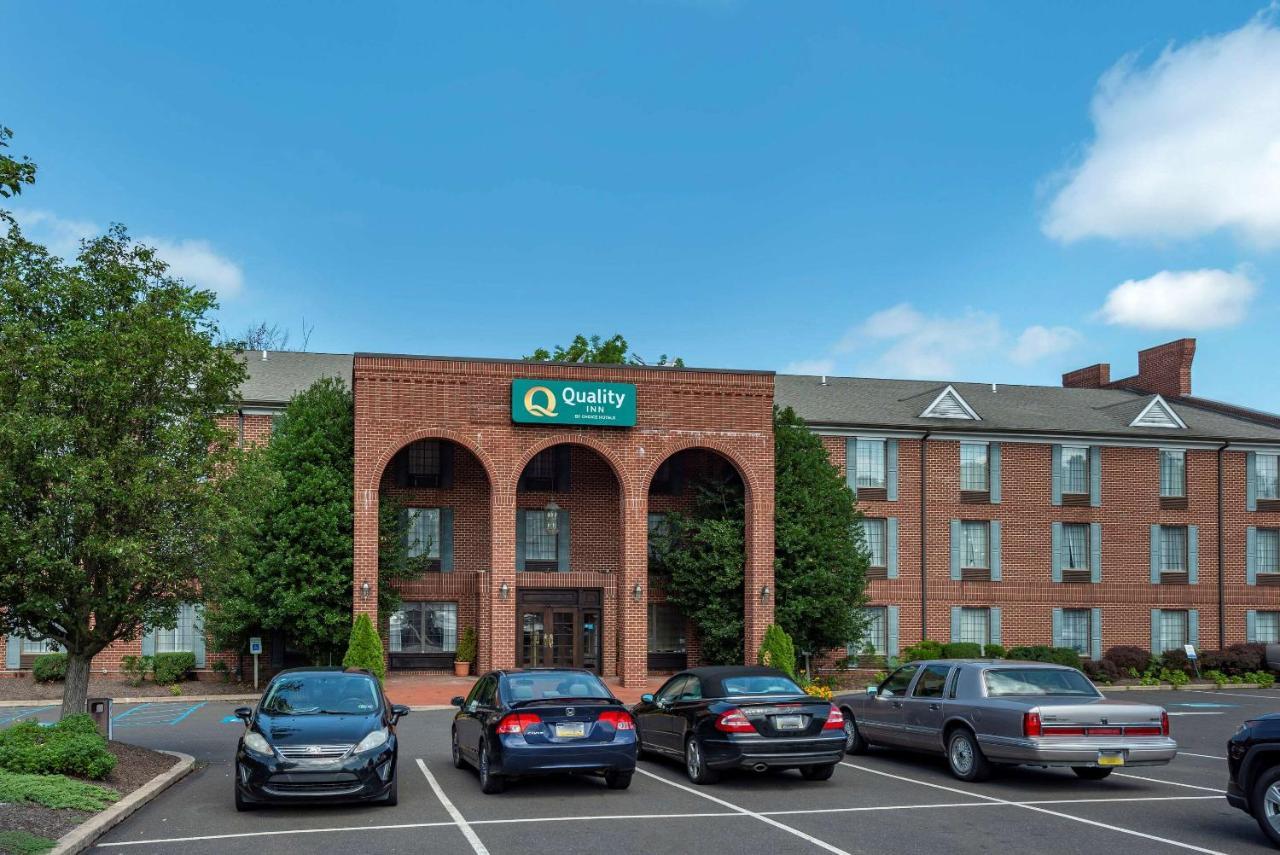 Quality Inn Montgomeryville-Philadelphia Esterno foto