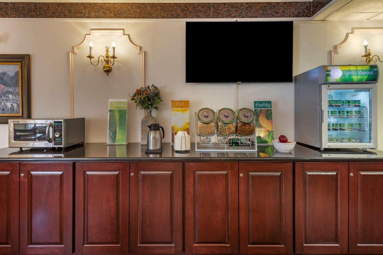Quality Inn Montgomeryville-Philadelphia Esterno foto