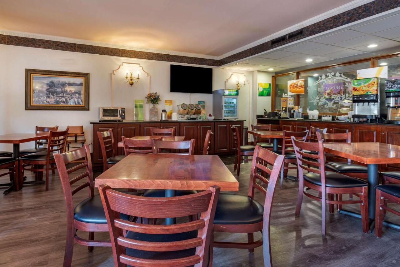 Quality Inn Montgomeryville-Philadelphia Esterno foto