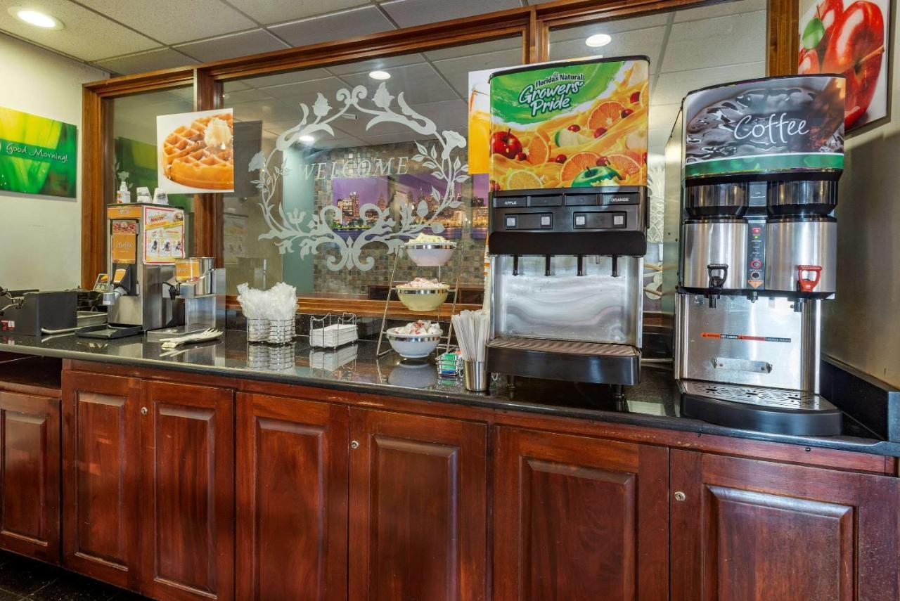 Quality Inn Montgomeryville-Philadelphia Esterno foto