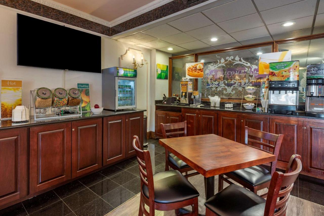 Quality Inn Montgomeryville-Philadelphia Esterno foto